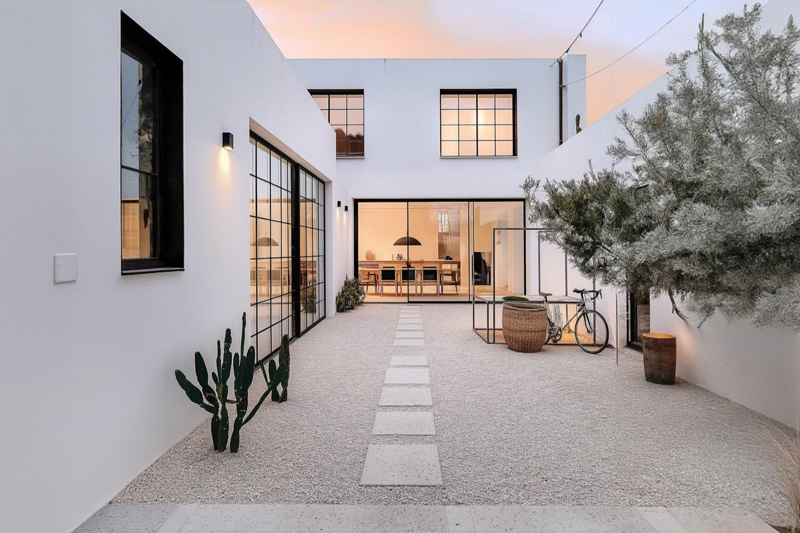 Khalifa Atelier — Branded Residences, Downtown Dubai
